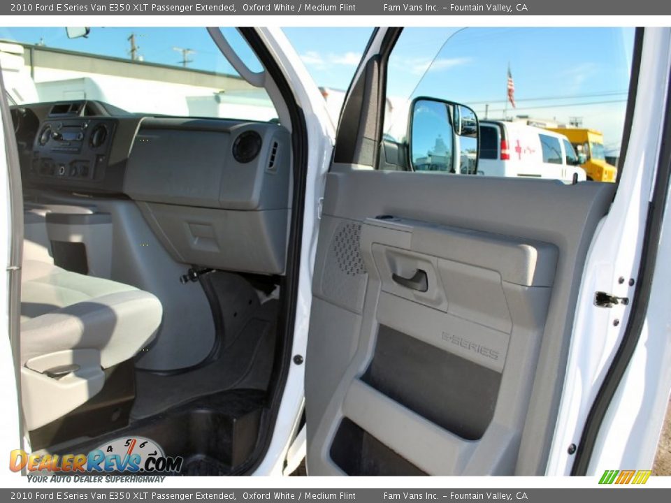 2010 Ford E Series Van E350 XLT Passenger Extended Oxford White / Medium Flint Photo #11