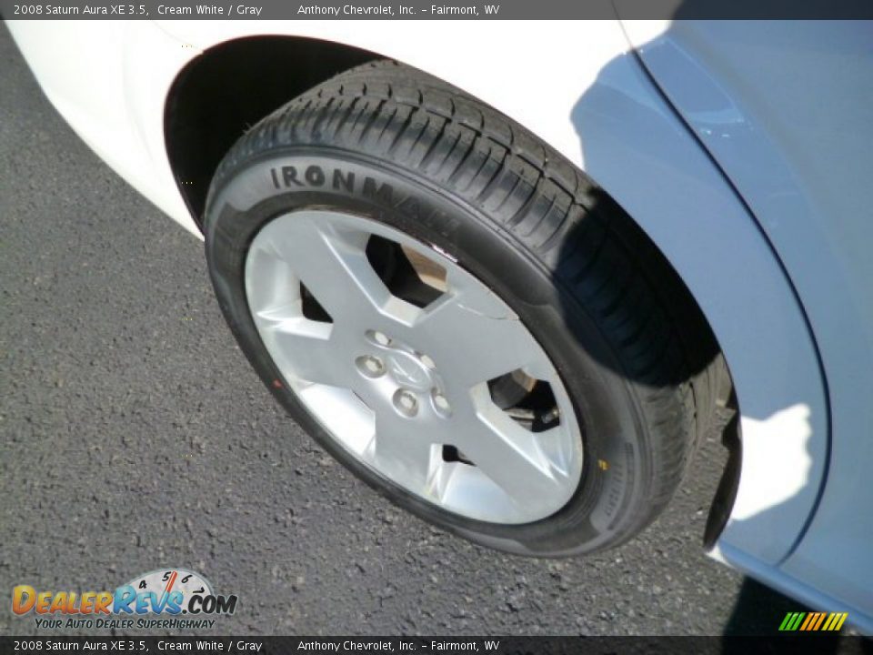 2008 Saturn Aura XE 3.5 Cream White / Gray Photo #8