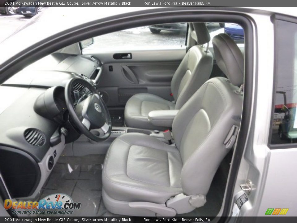 2001 Volkswagen New Beetle GLS Coupe Silver Arrow Metallic / Black Photo #10
