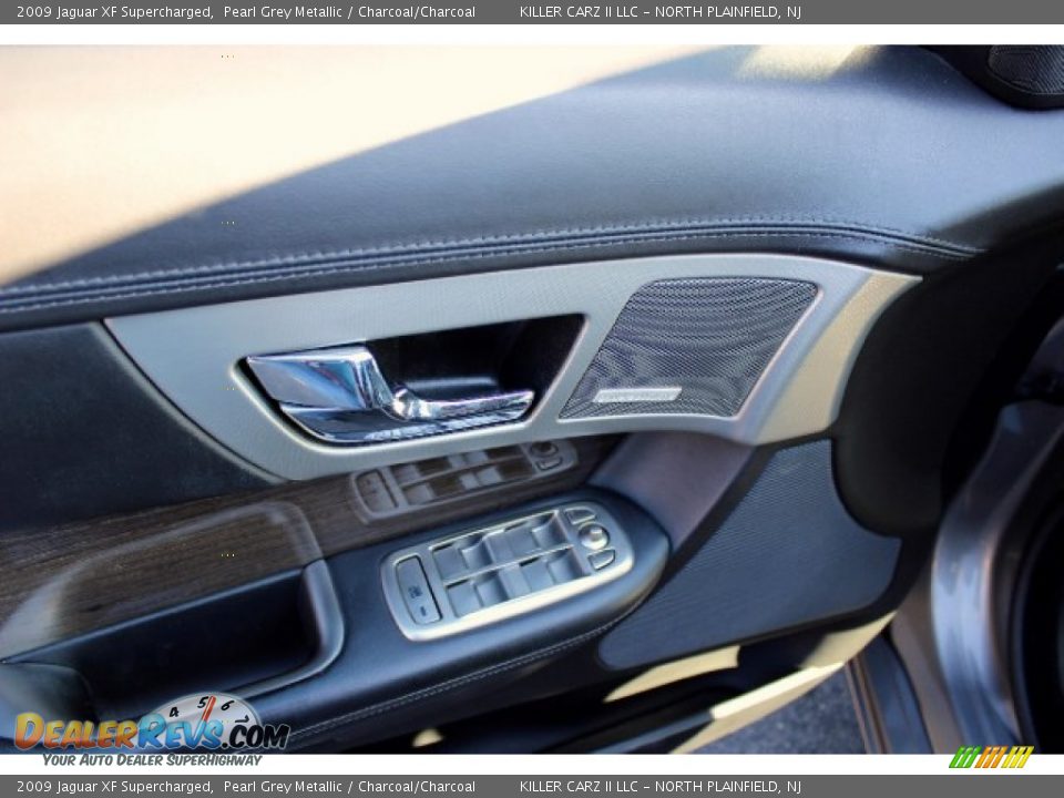 2009 Jaguar XF Supercharged Pearl Grey Metallic / Charcoal/Charcoal Photo #9