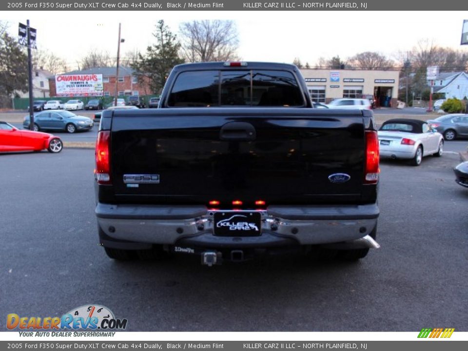 2005 Ford F350 Super Duty XLT Crew Cab 4x4 Dually Black / Medium Flint Photo #5