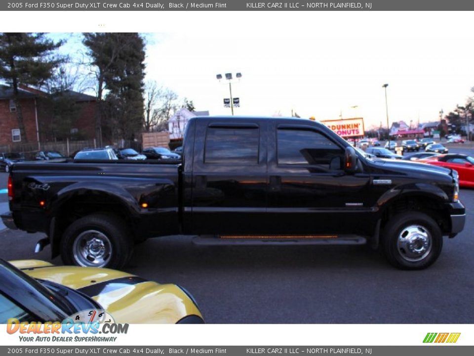 2005 Ford F350 Super Duty XLT Crew Cab 4x4 Dually Black / Medium Flint Photo #7