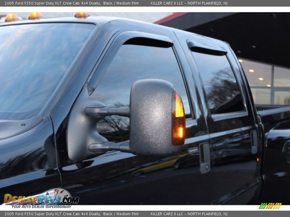 2005 Ford F350 Super Duty XLT Crew Cab 4x4 Dually Black / Medium Flint Photo #27