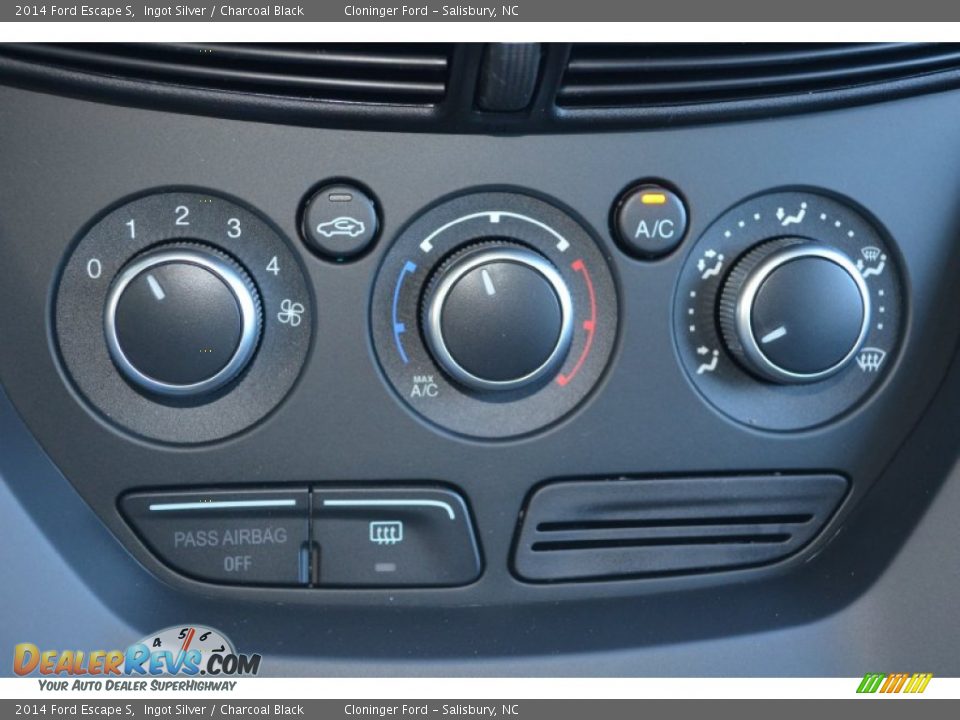 2014 Ford Escape S Ingot Silver / Charcoal Black Photo #16
