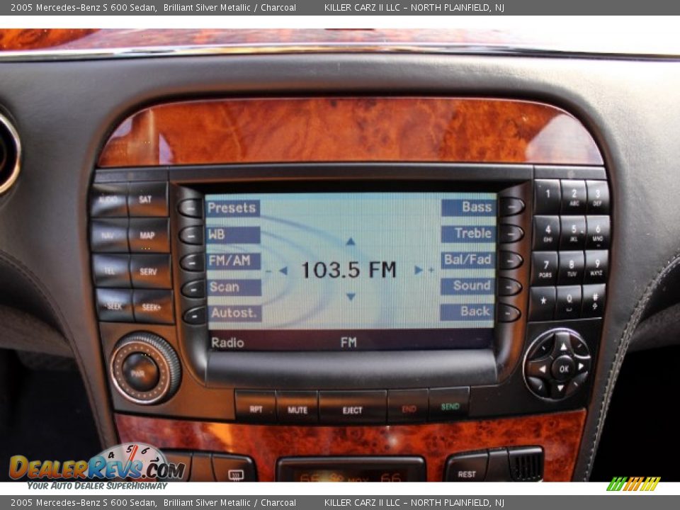 Controls of 2005 Mercedes-Benz S 600 Sedan Photo #18