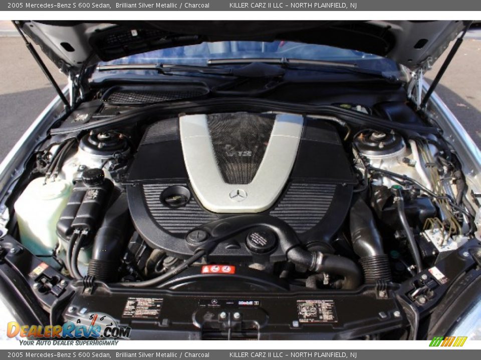 2005 Mercedes-Benz S 600 Sedan Brilliant Silver Metallic / Charcoal Photo #30