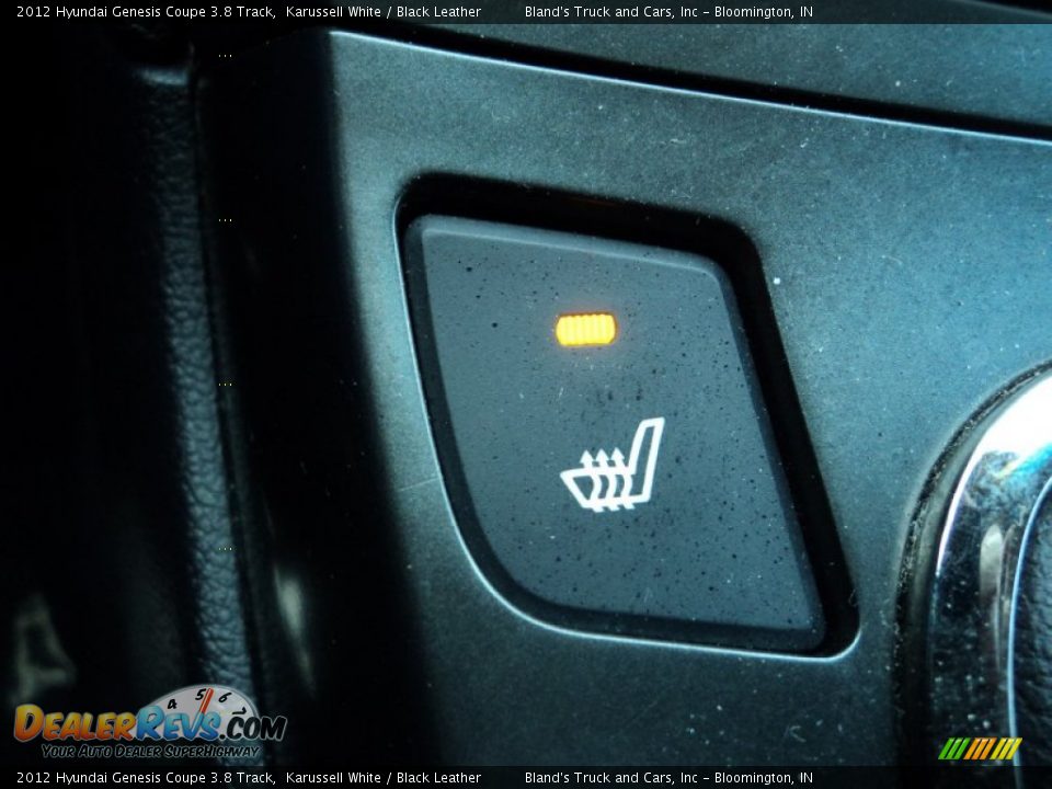 2012 Hyundai Genesis Coupe 3.8 Track Karussell White / Black Leather Photo #18