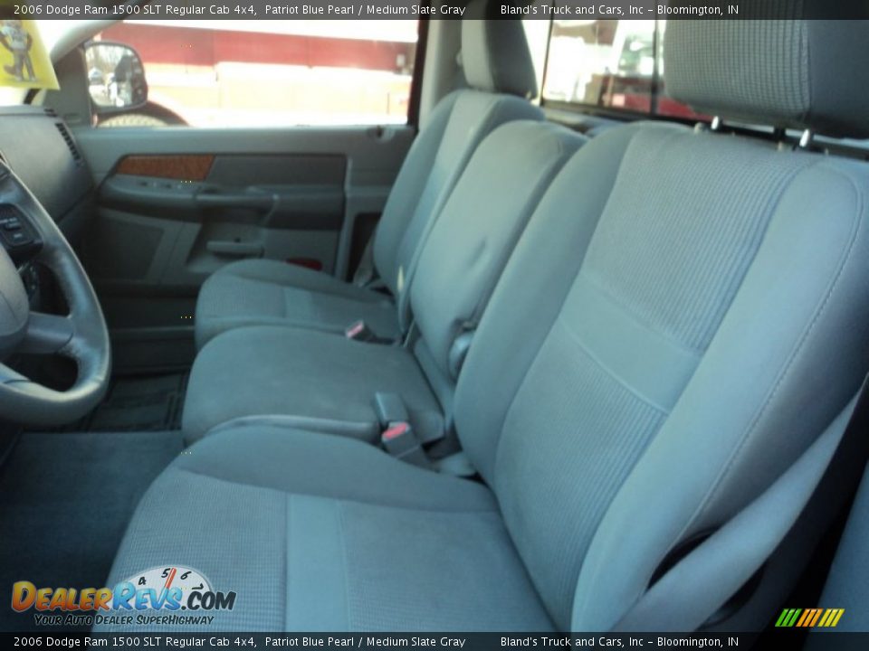 2006 Dodge Ram 1500 SLT Regular Cab 4x4 Patriot Blue Pearl / Medium Slate Gray Photo #19