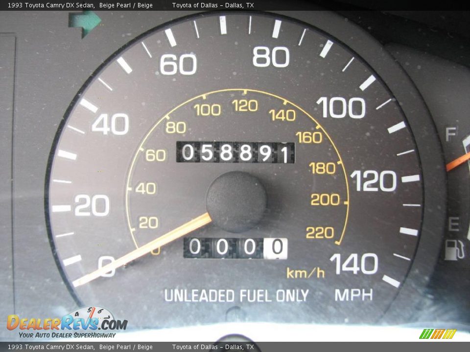 1993 Toyota Camry DX Sedan Beige Pearl / Beige Photo #14