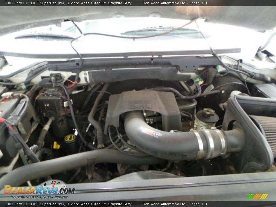 2003 Ford F150 XLT SuperCab 4x4 Oxford White / Medium Graphite Grey Photo #4