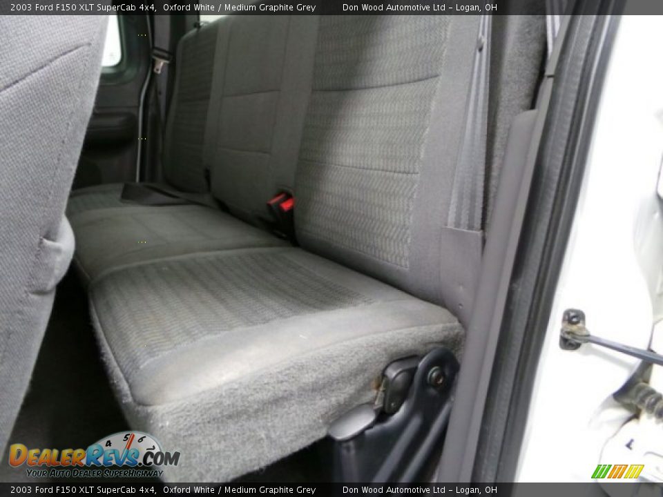 2003 Ford F150 XLT SuperCab 4x4 Oxford White / Medium Graphite Grey Photo #6