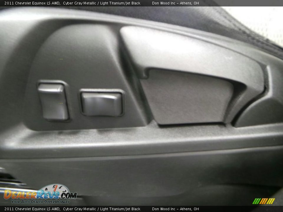 2011 Chevrolet Equinox LS AWD Cyber Gray Metallic / Light Titanium/Jet Black Photo #10