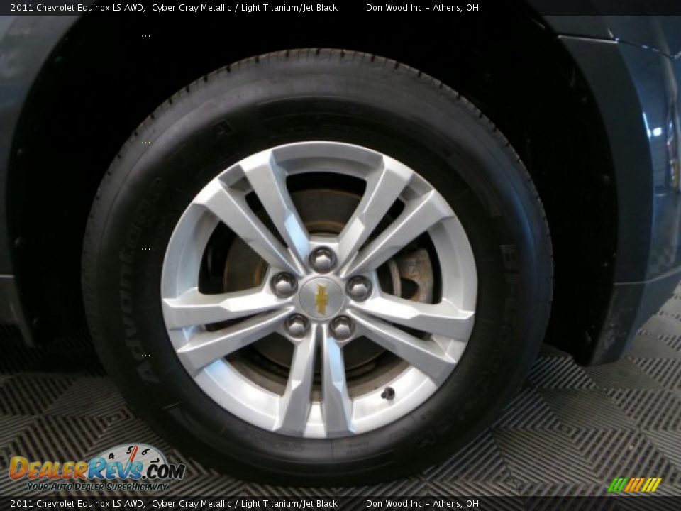 2011 Chevrolet Equinox LS AWD Cyber Gray Metallic / Light Titanium/Jet Black Photo #27