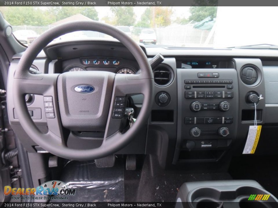 Dashboard of 2014 Ford F150 STX SuperCrew Photo #30