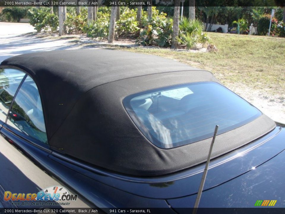 2001 Mercedes-Benz CLK 320 Cabriolet Black / Ash Photo #23