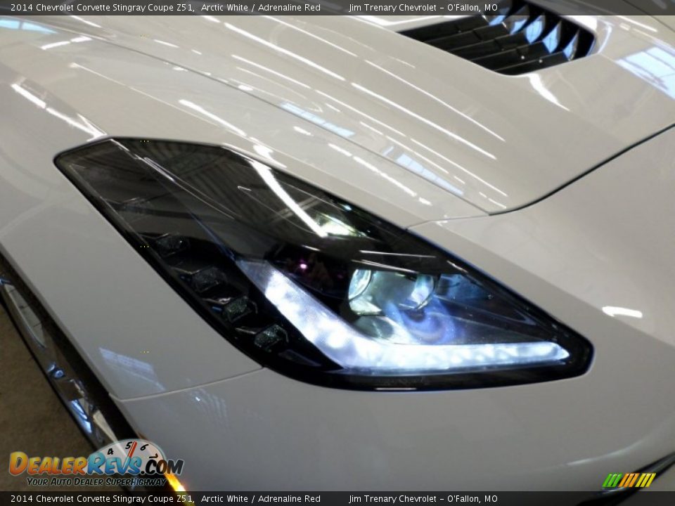 2014 Chevrolet Corvette Stingray Coupe Z51 Arctic White / Adrenaline Red Photo #9