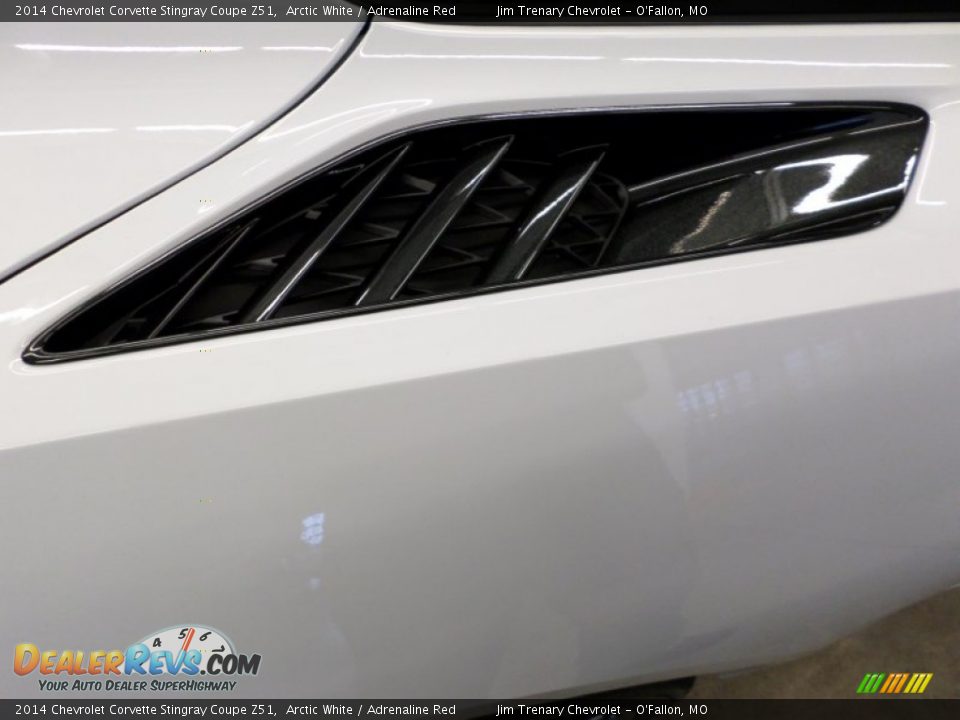 2014 Chevrolet Corvette Stingray Coupe Z51 Arctic White / Adrenaline Red Photo #21