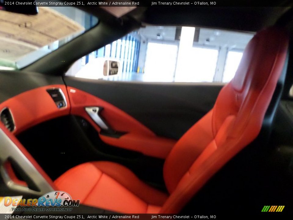 2014 Chevrolet Corvette Stingray Coupe Z51 Arctic White / Adrenaline Red Photo #33
