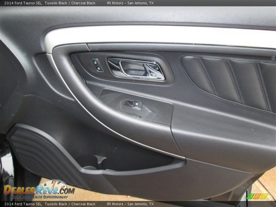 2014 Ford Taurus SEL Tuxedo Black / Charcoal Black Photo #10