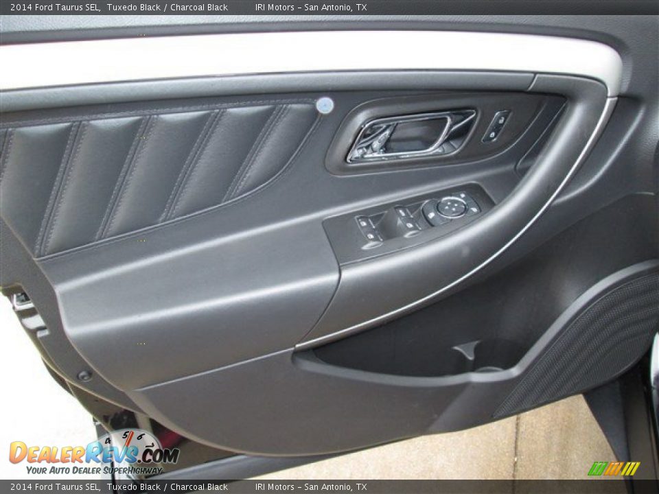 2014 Ford Taurus SEL Tuxedo Black / Charcoal Black Photo #20