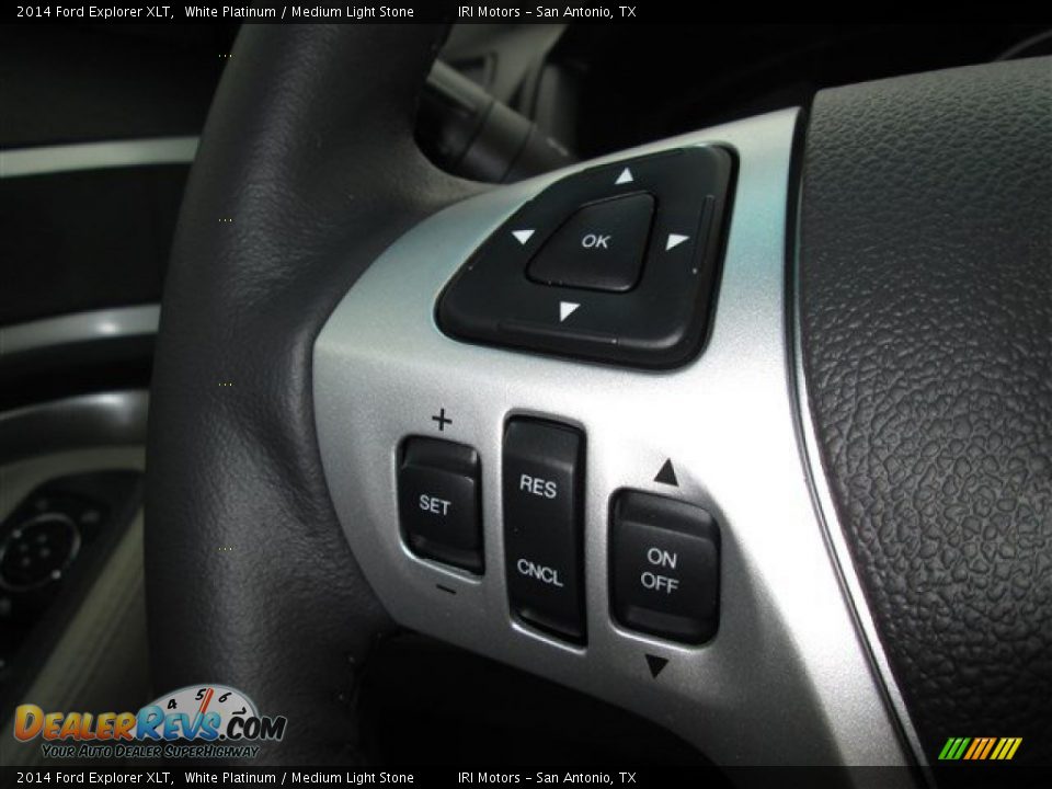 2014 Ford Explorer XLT White Platinum / Medium Light Stone Photo #17