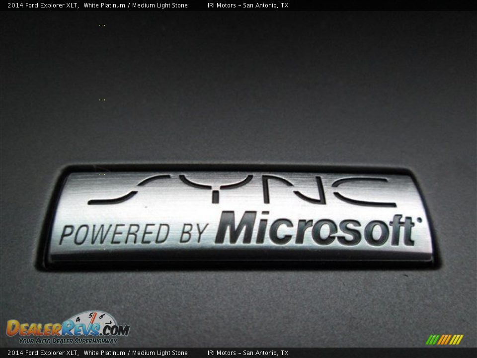 2014 Ford Explorer XLT White Platinum / Medium Light Stone Photo #25