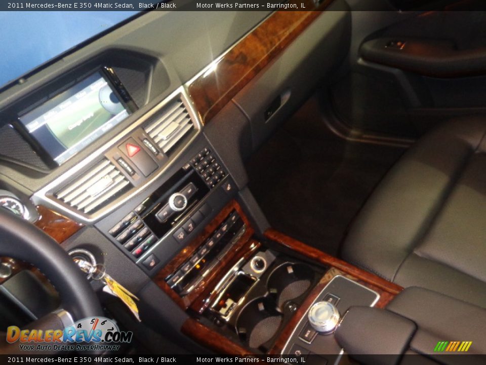 2011 Mercedes-Benz E 350 4Matic Sedan Black / Black Photo #24