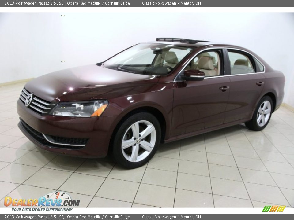 2013 Volkswagen Passat 2.5L SE Opera Red Metallic / Cornsilk Beige Photo #3