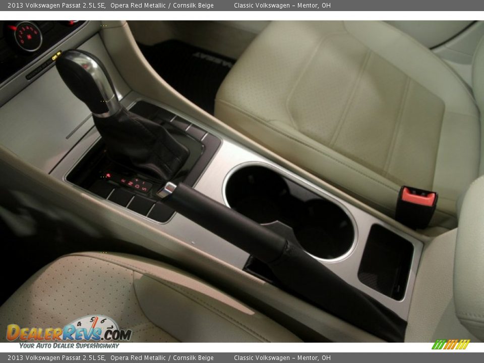2013 Volkswagen Passat 2.5L SE Opera Red Metallic / Cornsilk Beige Photo #17