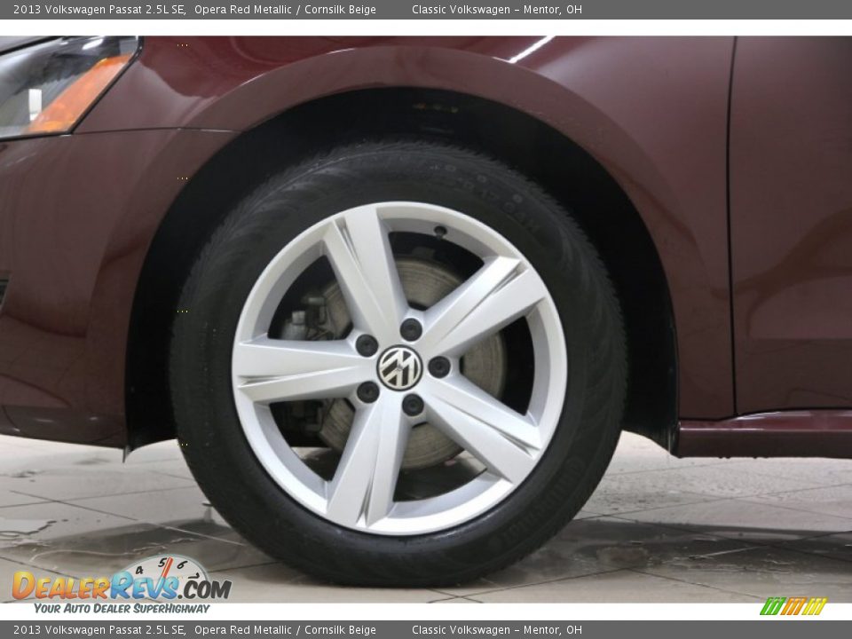 2013 Volkswagen Passat 2.5L SE Opera Red Metallic / Cornsilk Beige Photo #25