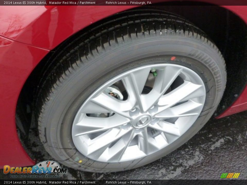 2014 Lexus ES 300h Hybrid Wheel Photo #9