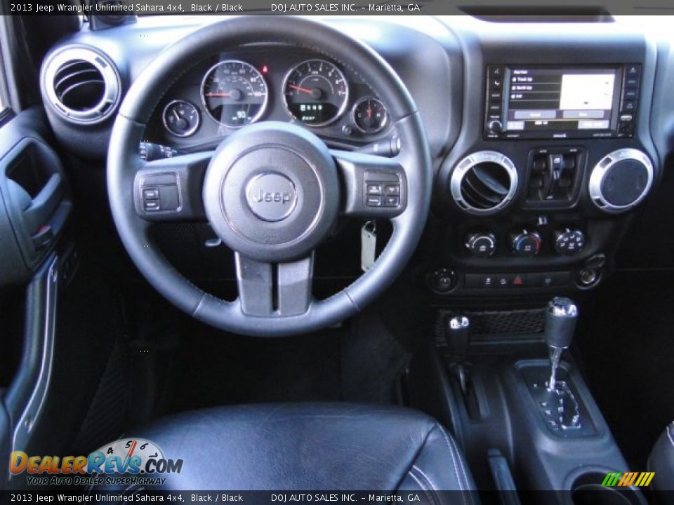 2013 Jeep Wrangler Unlimited Sahara 4x4 Black / Black Photo #11