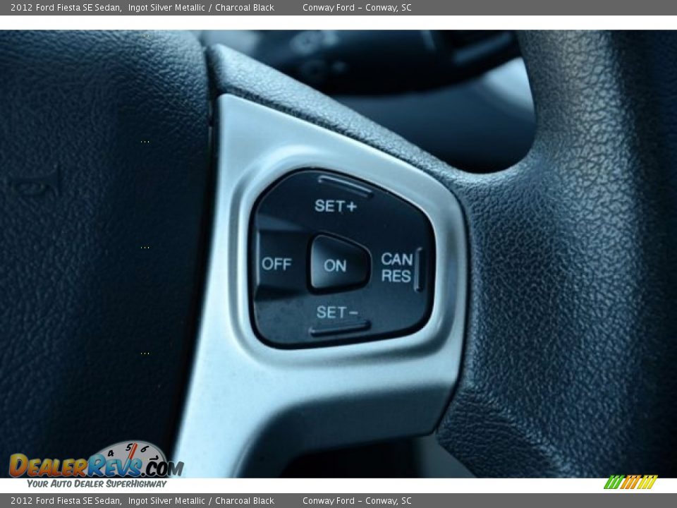 2012 Ford Fiesta SE Sedan Ingot Silver Metallic / Charcoal Black Photo #24