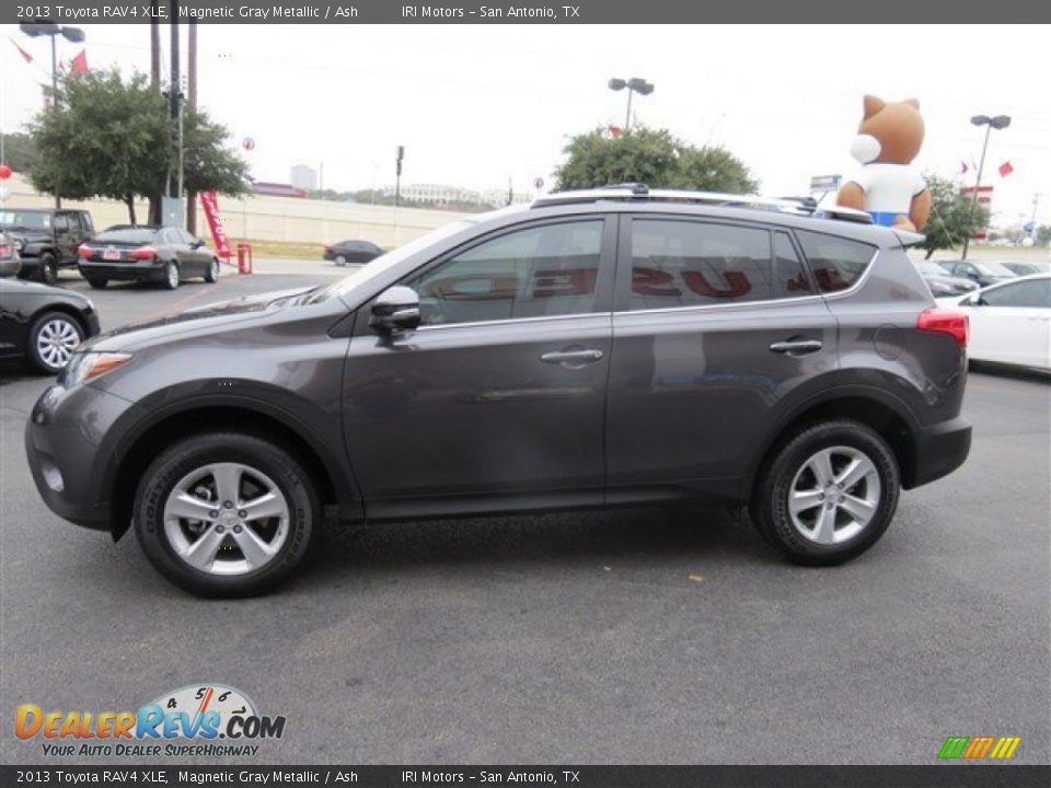 2013 Toyota RAV4 XLE Magnetic Gray Metallic / Ash Photo #4