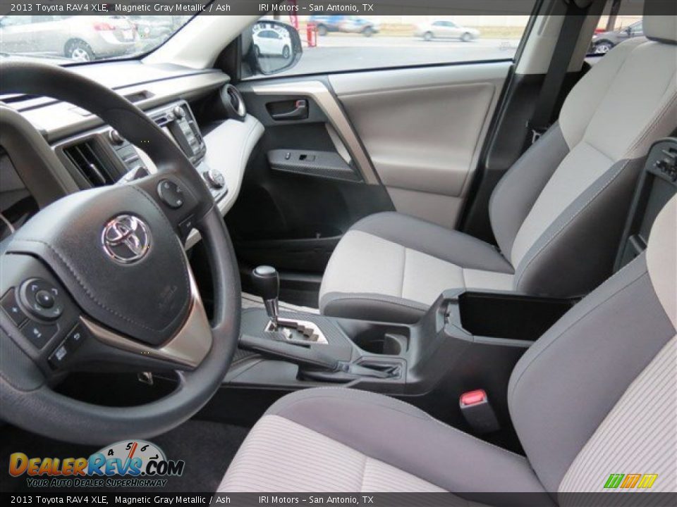 2013 Toyota RAV4 XLE Magnetic Gray Metallic / Ash Photo #11
