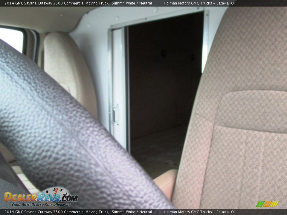 2014 GMC Savana Cutaway 3500 Commercial Moving Truck Summit White / Neutral Photo #14