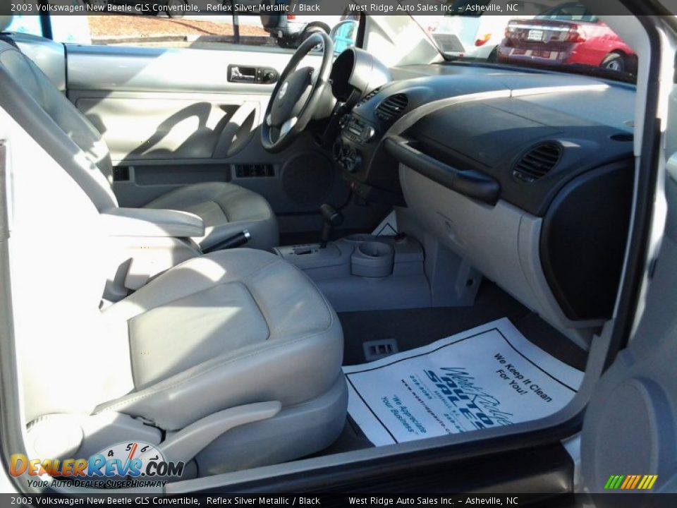 2003 Volkswagen New Beetle GLS Convertible Reflex Silver Metallic / Black Photo #13