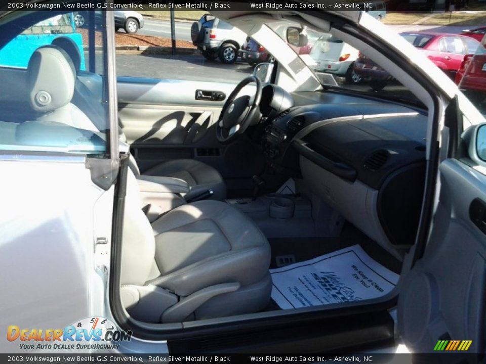2003 Volkswagen New Beetle GLS Convertible Reflex Silver Metallic / Black Photo #14