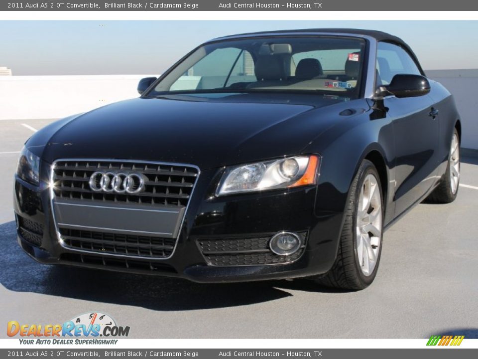 Front 3/4 View of 2011 Audi A5 2.0T Convertible Photo #5