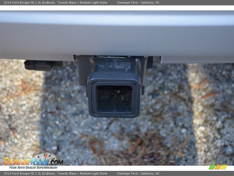 2014 Ford Escape SE 2.0L EcoBoost Tuxedo Black / Medium Light Stone Photo #9