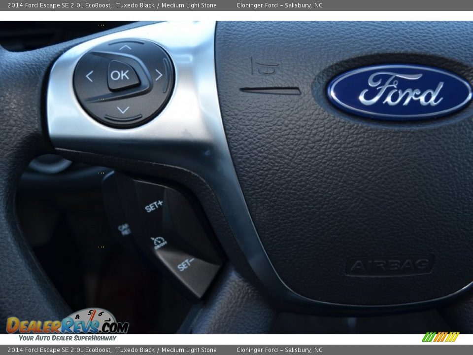 2014 Ford Escape SE 2.0L EcoBoost Tuxedo Black / Medium Light Stone Photo #23
