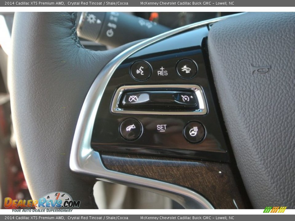 Controls of 2014 Cadillac XTS Premium AWD Photo #15