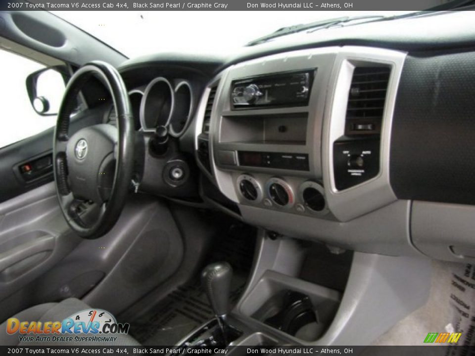 2007 Toyota Tacoma V6 Access Cab 4x4 Black Sand Pearl / Graphite Gray Photo #24