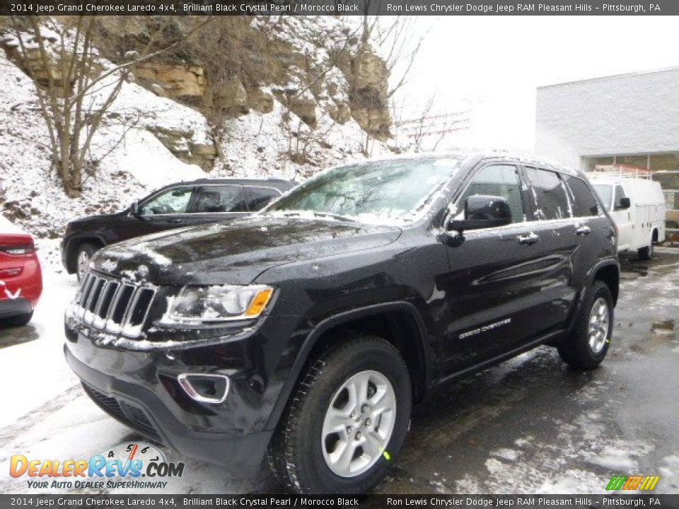 2014 Jeep Grand Cherokee Laredo 4x4 Brilliant Black Crystal Pearl / Morocco Black Photo #1