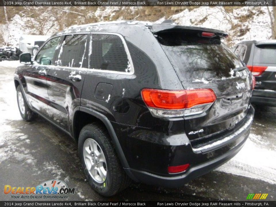 2014 Jeep Grand Cherokee Laredo 4x4 Brilliant Black Crystal Pearl / Morocco Black Photo #3