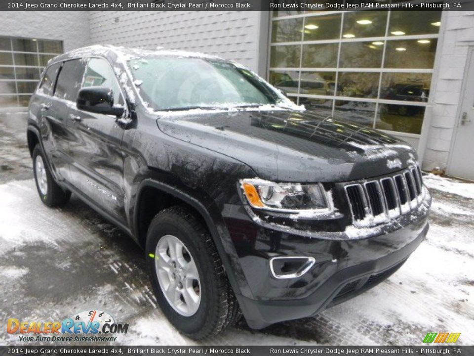 2014 Jeep Grand Cherokee Laredo 4x4 Brilliant Black Crystal Pearl / Morocco Black Photo #6