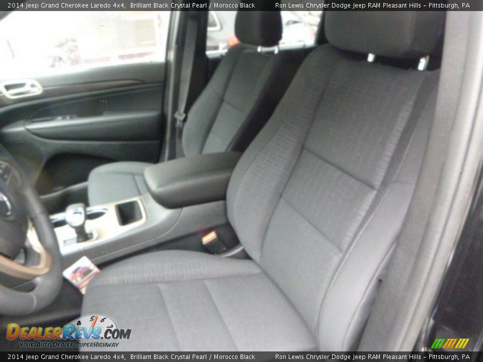 2014 Jeep Grand Cherokee Laredo 4x4 Brilliant Black Crystal Pearl / Morocco Black Photo #13