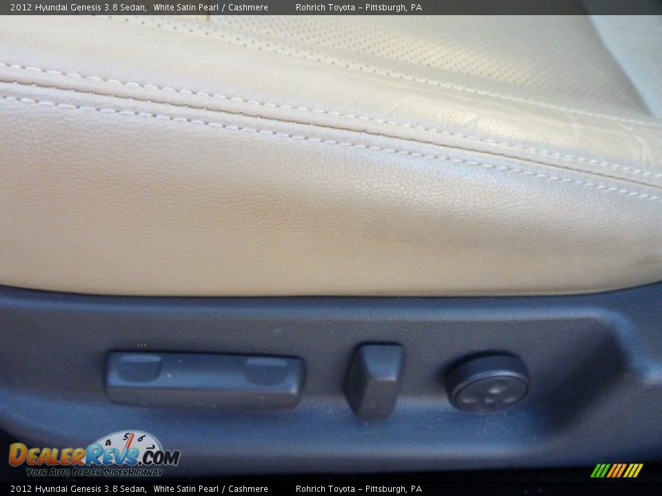 2012 Hyundai Genesis 3.8 Sedan White Satin Pearl / Cashmere Photo #17