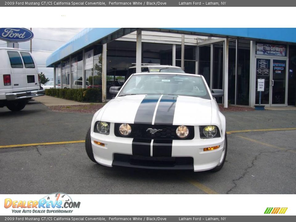 2009 Ford Mustang GT/CS California Special Convertible Performance White / Black/Dove Photo #2