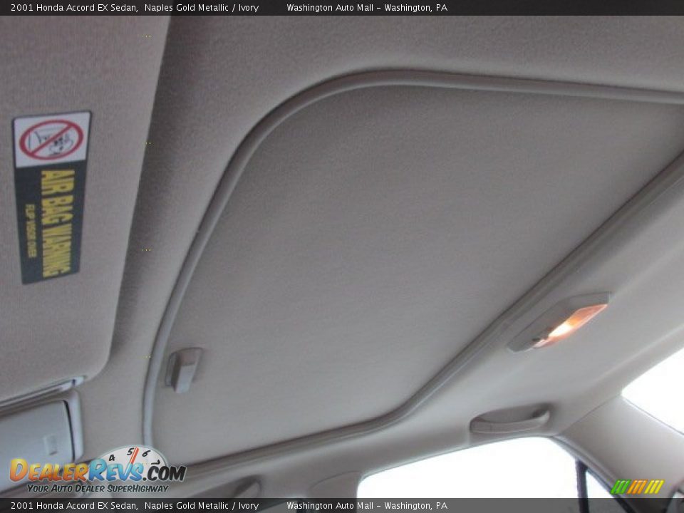 2001 Honda Accord EX Sedan Naples Gold Metallic / Ivory Photo #10